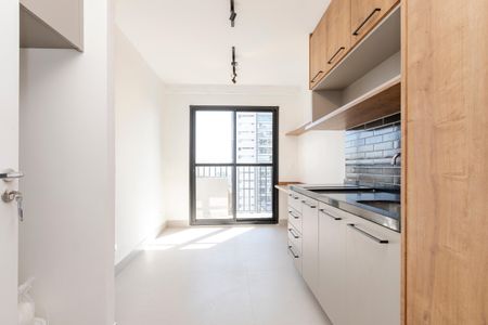 Sala/ Cozinha de apartamento à venda com 1 quarto, 30m² em Campo Belo, São Paulo
