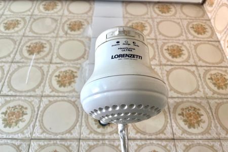 Casa à venda com 180m², 3 quartos e 6 vagas Casa à venda com 180m², 3 quartos e 6 vagasBanheiro Social