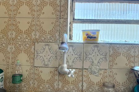 Casa à venda com 180m², 3 quartos e 6 vagas Casa à venda com 180m², 3 quartos e 6 vagasCozinha