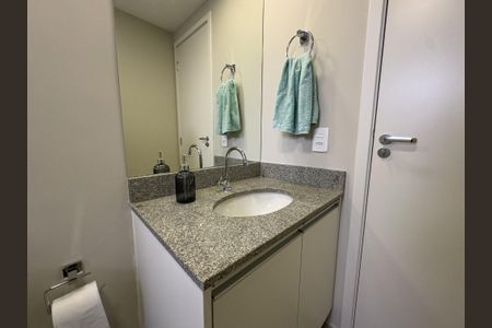 Apartamento para alugar com 28m², 1 quarto e sem vaga Apartamento para alugar com 28m², 1 quarto e sem vagaBanheiro