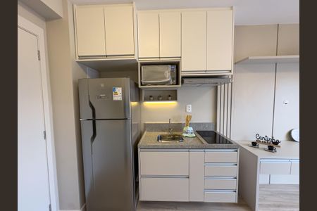 Apartamento para alugar com 28m², 1 quarto e sem vaga Apartamento para alugar com 28m², 1 quarto e sem vagaSala/Cozinha
