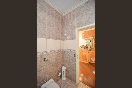 Casa de condomínio à venda com 700m², 5 quartos e 3 vagasLavabo 2