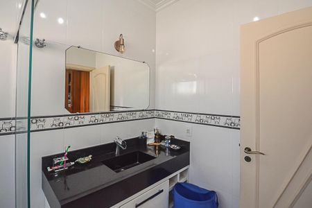 Casa de condomínio à venda com 700m², 5 quartos e 3 vagasBanheiro da Suíte 5