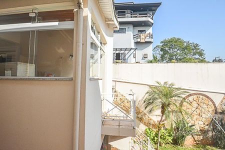 Casa de condomínio à venda com 700m², 5 quartos e 3 vagasVista Suíte 5