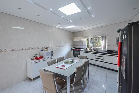 Casa de condomínio à venda com 700m², 5 quartos e 3 vagasCozinha