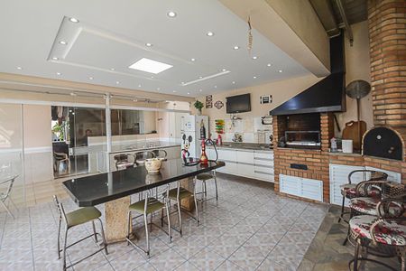 Casa de condomínio à venda com 700m², 5 quartos e 3 vagasChurrasqueira