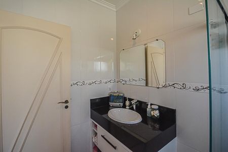 Casa de condomínio à venda com 700m², 5 quartos e 3 vagasBanheiro da Suíte 4