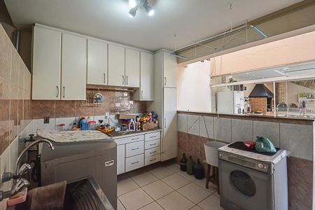 Casa de condomínio à venda com 700m², 5 quartos e 3 vagasÁrea de Serviço