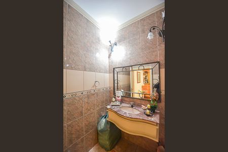 Casa de condomínio à venda com 700m², 5 quartos e 3 vagasLavabo 2