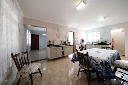 Casa à venda com 390m², 3 quartos e 8 vagasCozinha