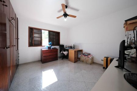 Casa à venda com 390m², 3 quartos e 8 vagasQuarto 1