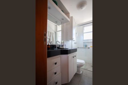 Apartamento à venda com 121m², 4 quartos e 3 vagasBanheiro Social