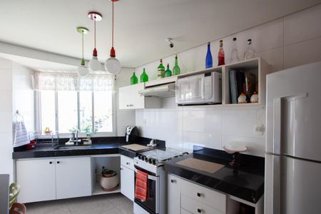 Apartamento à venda com 121m², 4 quartos e 3 vagasCozinha