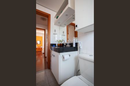 Apartamento à venda com 121m², 4 quartos e 3 vagasBanheiro Social