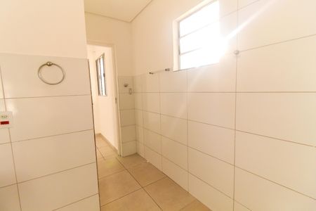 Apartamento para alugar com 33m², 2 quartos e sem vagaBanheiro
