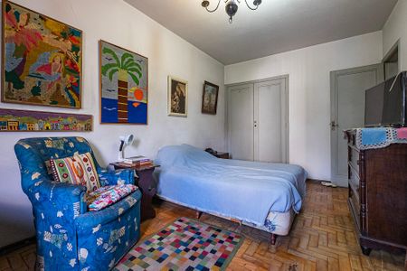 Apartamento à venda com 120m², 1 quarto e sem vagaQuarto