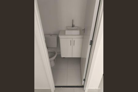 Apartamento à venda com 32m², 2 quartos e sem vagaBanheiro