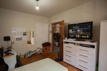 Casa à venda com 250m², 6 quartos e sem vagaQuarto 1