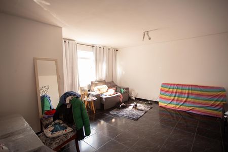Casa à venda com 250m², 6 quartos e sem vagaSala da casa 2