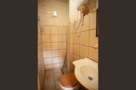 Casa à venda com 250m², 6 quartos e sem vagaBanheiro 2