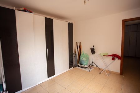 Casa à venda com 250m², 6 quartos e sem vagaQuarto da casa 2
