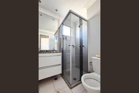 Apartamento à venda com 80m², 2 quartos e 1 vaga Apartamento à venda com 80m², 2 quartos e 1 vagaBanheiro da Suíte