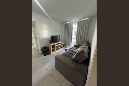 Sala de apartamento à venda com 2 quartos, 60m² em Portuguesa, Rio de Janeiro
