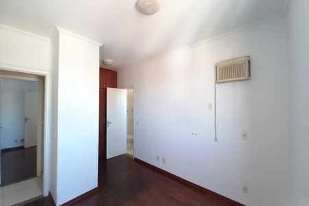Apartamento à venda com 109m², 3 quartos e 2 vagasQuarto 3 - Suíte