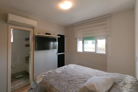 Apartamento à venda com 164m², 3 quartos e 3 vagas Apartamento à venda com 164m², 3 quartos e 3 vagasSuíte