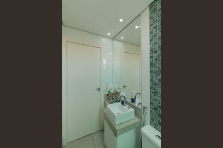 Apartamento à venda com 164m², 3 quartos e 3 vagas Apartamento à venda com 164m², 3 quartos e 3 vagasBanheiro