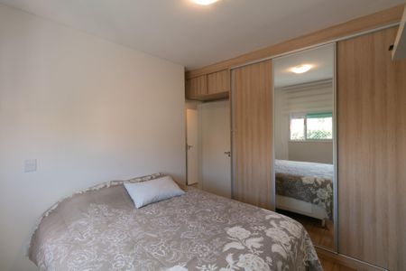 Apartamento à venda com 164m², 3 quartos e 3 vagas Apartamento à venda com 164m², 3 quartos e 3 vagasSuíte