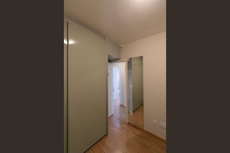 Apartamento à venda com 164m², 3 quartos e 3 vagas Apartamento à venda com 164m², 3 quartos e 3 vagasQuarto 2