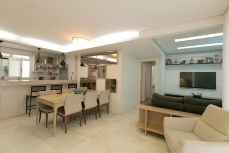 Apartamento à venda com 164m², 3 quartos e 3 vagas Apartamento à venda com 164m², 3 quartos e 3 vagasSala de Jantar