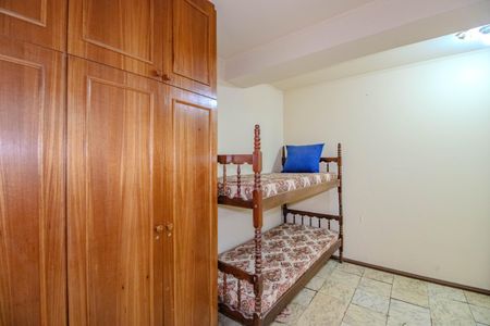 Casa à venda com 580m², 3 quartos e sem vagaEdicula