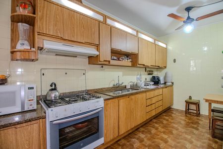 Casa à venda com 580m², 3 quartos e sem vagaCozinha