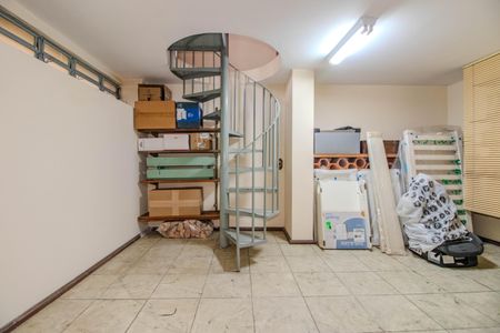 Casa à venda com 580m², 3 quartos e sem vagaDepósito