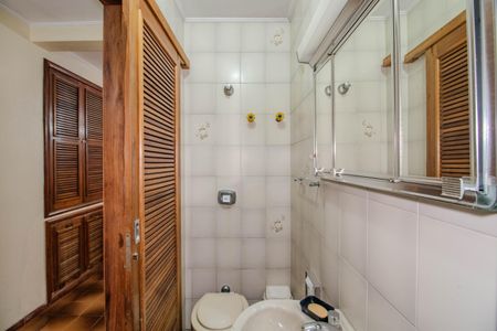 Casa à venda com 580m², 3 quartos e sem vagaBanheiro Social 2