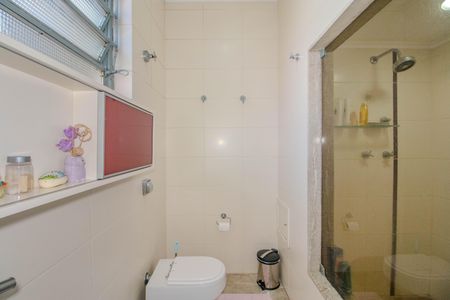 Casa à venda com 580m², 3 quartos e sem vagaBanheiro da suíte