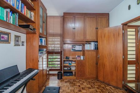 Casa à venda com 580m², 3 quartos e sem vagaQuarto 1