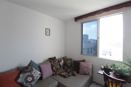 Apartamento à venda com 55m², 2 quartos e 1 vagaSala