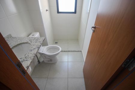 Apartamento para alugar com 45m², 2 quartos e 1 vagaBanheiro da Suíte 2