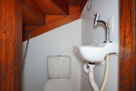 Casa de condomínio à venda com 72m², 3 quartos e 1 vagaLavabo