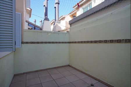 Casa de condomínio à venda com 72m², 3 quartos e 1 vagaÁrea Churrasqueira - Fundos