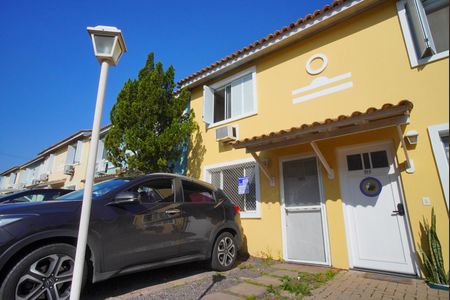 Casa de condomínio à venda com 72m², 3 quartos e 1 vagaCasa - Fachada
