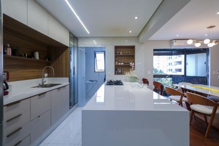 Apartamento à venda com 107m², 3 quartos e 2 vagasCozinha