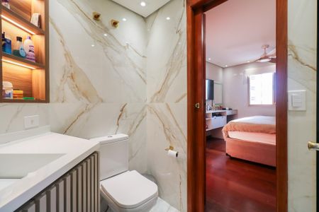 Apartamento à venda com 107m², 3 quartos e 2 vagasBanheiro da Suíte 3