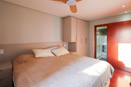 Apartamento à venda com 107m², 3 quartos e 2 vagasSuíte 3