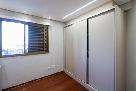 Apartamento à venda com 107m², 3 quartos e 2 vagasQuarto 1