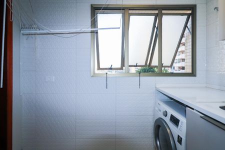 Apartamento à venda com 107m², 3 quartos e 2 vagasÁrea de Serviço