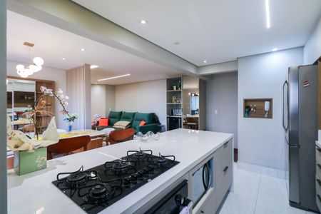 Apartamento à venda com 107m², 3 quartos e 2 vagasCozinha